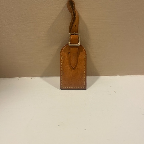 Louis Vuitton Tan Leather Travel Bag - Picture 2 of 2